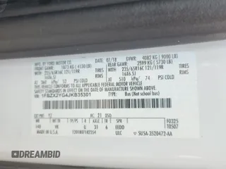 2018 Ford Transit Passenger XL с VIN 1FBZX2YG4JKB35301, выставлен на аукционе Copart как лот 62482675 с пробегом 125 646 миль миль и Чистый • Clean title. История ставок и продаж доступна на DreamBid. Изображение 13.