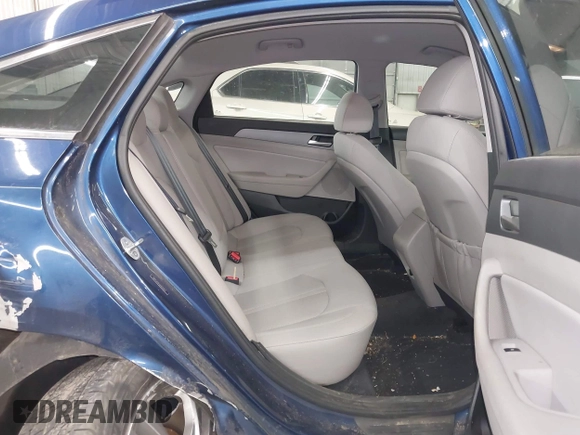 2018 Hyundai Sonata SEL with VIN 5NPE34AF0JH624912, listed as a IAAI auction lot 41757575 with 103,260 mi miles and . Bid and sale history available at carsss.com. Image 8.