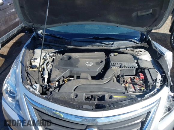 2014 Nissan Altima SV with VIN 1N4AL3AP4EC289372, listed as a IAAI auction lot 41628338 with 249,902 mi miles and . Bid and sale history available at DreamBid. Image 10.