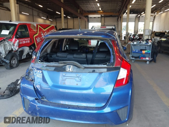2015 Honda Fit LX с VIN 3HGGK5H53FM738324, выставлен на аукционе IAAI как лот 42105628 с пробегом 98 174 миль миль и . История ставок и продаж доступна на DreamBid. Изображение 17.