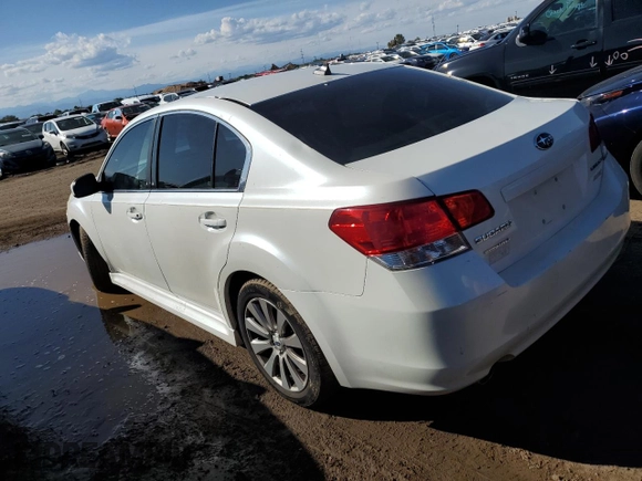 2012 Subaru Legacy Limited z VIN 4S3BMBJ63C3026378, wystawiony jako Copart lot #72647964 z przebiegiem 165 887 mil mil oraz Szkoda całkowita • Salvage title. Historia ofert i sprzedaży dostępna na DreamBid. Obrazek 2.