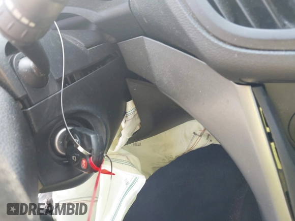 2014 Ford Escape SE with VIN 1FMCU9G96EUB25154, listed as a IAAI auction lot 42417612 with 176,916 mi miles and . Bid and sale history available at DreamBid. Image 11.