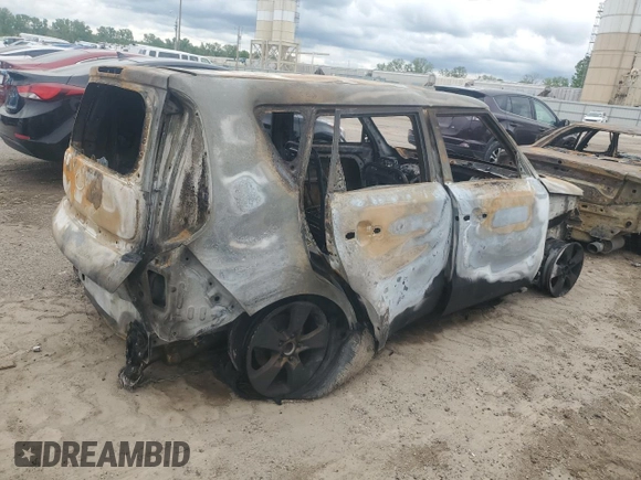 2018 Kia Soul with VIN KNDJN2A25J7903769, listed as a Copart auction lot 88416915 with 0 mi miles and Salvage Title. Bid and sale history available at carsss.com. Image 3.