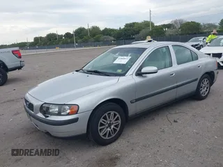 2004 Volvo S60 с VIN YV1RS61T842410353, выставлен на аукционе IAAI как лот 41880811 с пробегом 94 697 миль миль и . История ставок и продаж доступна на DreamBid. Изображение 17.