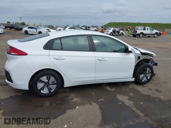2019 Hyundai Ioniq Blue with VIN KMHC65LC9KU122779, listed as a IAAI auction lot 41722347 with 75,644 mi miles and . Bid and sale history available at DreamBid. Image 13.