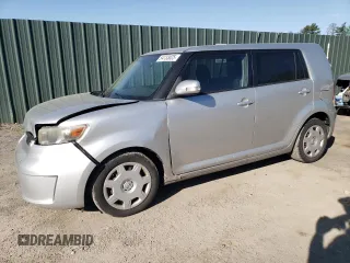 2010 Scion xB with VIN JTLZE4FEXA1098327, listed as a Copart auction lot 54733025 with 151,331 mi miles and Salvage Title. Bid and sale history available at DreamBid. Image 1.