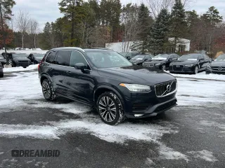 2021 Volvo XC90 Momentum with VIN YV4A22PK4M1675848, listed as a Copart auction lot 88754785 with 138,200 mi miles and Clean Title. Bid and sale history available at carsss.com. Image 1.