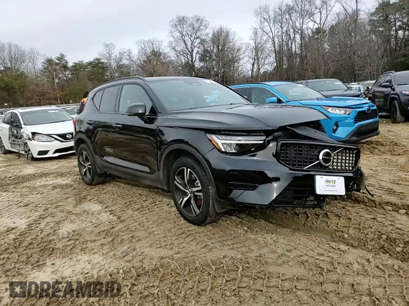 2024 Volvo XC40 Core Bright Theme с VIN YV4L12UK5R2334069, выставлен на аукционе Copart как лот 86729964 с пробегом 15 762 миль миль и Списание • Salvage title. История ставок и продаж доступна на DreamBid. Изображение 12.
