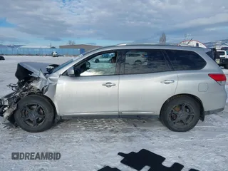 2013 Nissan Pathfinder SV with VIN 5N1AR2MM5DC686281, listed as a IAAI auction lot 41353409 with 1 mi miles. Bid and sale history available at carsss.com. Image 15.