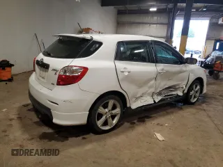 2010 Toyota Matrix S с VIN 2T1LE4EE4AC017028, выставлен на аукционе Copart как лот 55855965 с пробегом 178 927 миль миль и Списание • Salvage title. История ставок и продаж доступна на DreamBid. Изображение 3.
