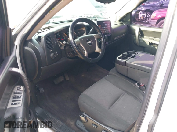 2013 Chevrolet Silverado 1500 LT with VIN 1GCRCSE05DZ366248, listed as a IAAI auction lot 42122068 with 233,316 mi miles and . Bid and sale history available at DreamBid. Image 17.