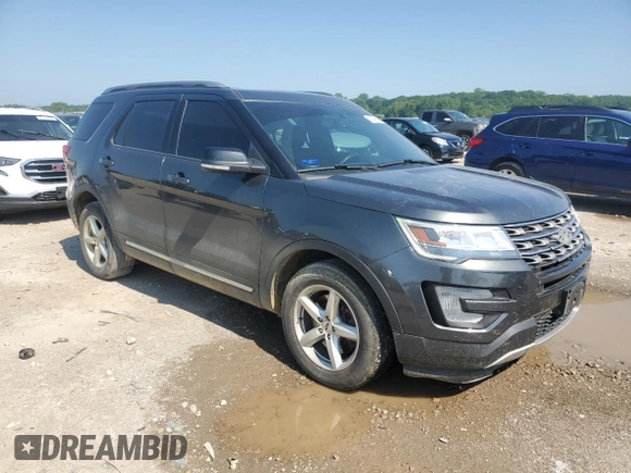 2017 Ford Explorer XLT с VIN 1FM5K8D83HGD98964, выставлен на аукционе Copart как лот 60040785 с пробегом 176 722 миль миль и Списание • Salvage title. История ставок и продаж доступна на DreamBid. Изображение 4.