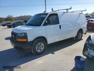 2022 GMC Savana Cargo Van with VIN 1GTW7AF7XN1175695, listed as a Copart auction lot 83633504 with 66,191 mi miles and Salvage Title. Bid and sale history available at carsss.com. Image 1.