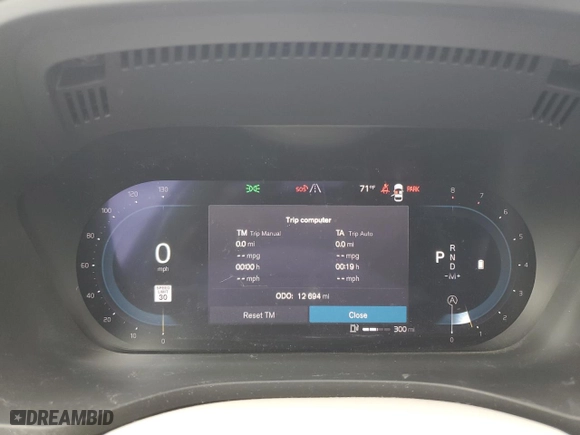 2024 Volvo XC60 Core Dark Theme with VIN YV4L12RKXR1763710, listed as a Copart auction lot 48162225 with 12,694 mi miles and Salvage Title. Bid and sale history available at carsss.com. Image 9.