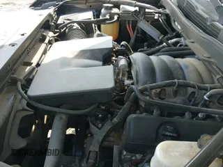 2015 Chevrolet Silverado 1500 Work Truck с VIN 1GCNCPEH6FZ171764, выставлен на аукционе IAAI как лот 42292940 с пробегом 125 450 миль миль и . История ставок и продаж доступна на DreamBid. Изображение 19.