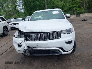 2020 Jeep Grand Cherokee Overland z VIN 1C4RJFCG9LC197401, wystawiony jako IAAI lot #42186412 z przebiegiem 64 870 mil mil oraz . Historia ofert i sprzedaży dostępna na DreamBid. Obrazek 12.