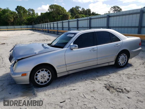 2001 Mercedes-Benz E-Class AWD with VIN WDBJF82J81X047632, listed as a Copart auction lot 72500514 with 149,635 mi miles and Non Repairable. Bid and sale history available at carsss.com. Image 1.