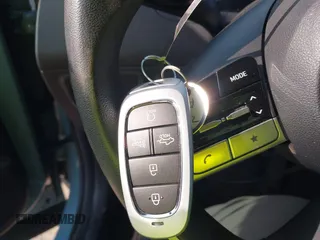 2024 Hyundai Santa Cruz SEL z VIN 5NTJCDAE9RH094846, wystawiony jako IAAI lot #42263491 z przebiegiem 35 792 mil mil oraz . Historia ofert i sprzedaży dostępna na DreamBid. Obrazek 11.