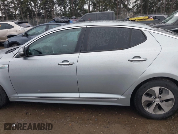2014 Kia Optima LX with VIN KNAGM4AD3E5070501, listed as a IAAI auction lot 38764893 with 69,738 mi miles and . Bid and sale history available at DreamBid. Image 14.