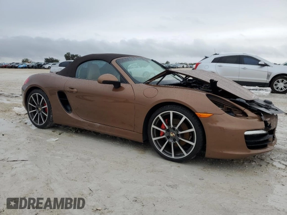 2013 Porsche Boxster S with VIN WP0CB2A85DS132155, listed as a Copart auction lot 89002615 with 61,102 mi miles and Non Repairable. Bid and sale history available at carsss.com. Image 4.