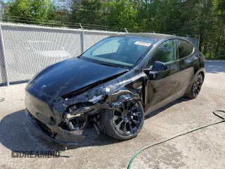 2024 Tesla Model Y с VIN 7SAYGDEDXRF991226, выставлен на аукционе Copart как лот 62090255 с пробегом 42 853 миль миль и Списание • Salvage title. История ставок и продаж доступна на DreamBid. Изображение 1.