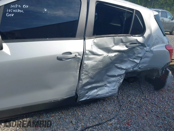 2020 Chevrolet Trax LS with VIN 3GNCJKSB8LL313882, listed as a IAAI auction lot 42030112 with 34,072 mi miles and . Bid and sale history available at DreamBid. Image 6.