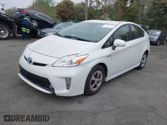 2015 Toyota Prius Four with VIN JTDKN3DU2F0430937, listed as a IAAI auction lot 41961875 with 305,044 mi miles. Bid and sale history available at carsss.com. Image 2.