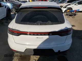 2019 Porsche Macan with VIN WP1AA2A59KLB08608, listed as a Copart auction lot 47228735 with 81,401 mi miles and Salvage title. Bid and sale history available at DreamBid. Image 6.
