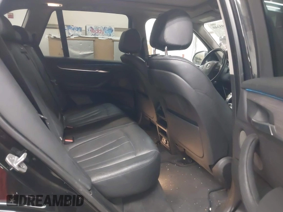 2014 BMW X5 xDrive35d z VIN 5UXKS4C58E0J94039, wystawiony jako IAAI lot #41895340 z przebiegiem 122 191 mil mil oraz . Historia ofert i sprzedaży dostępna na DreamBid. Obrazek 8.
