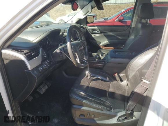 2016 GMC Yukon XL SLT with VIN 1GKS2GKC6GR247553, listed as a Copart auction lot 50373365 with 143,834 mi miles and Clean Title. Bid and sale history available at DreamBid. Image 7.