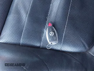 2018 Mercedes-Benz C 300 с VIN WDDWJ4KB8JF700558, выставлен на аукционе IAAI как лот 41335869 с пробегом 132 000 миль миль и . История ставок и продаж доступна на DreamBid. Изображение 11.