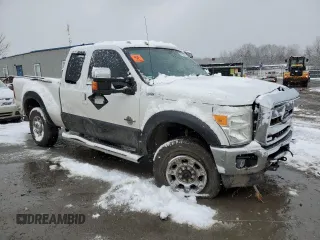 2015 Ford F-250 XLT with VIN 1FT7X2BT1FEB99665, listed as a Copart auction lot 82643204 with Not Provided miles and Salvage Title. Bid and sale history available at DreamBid. Image 4.