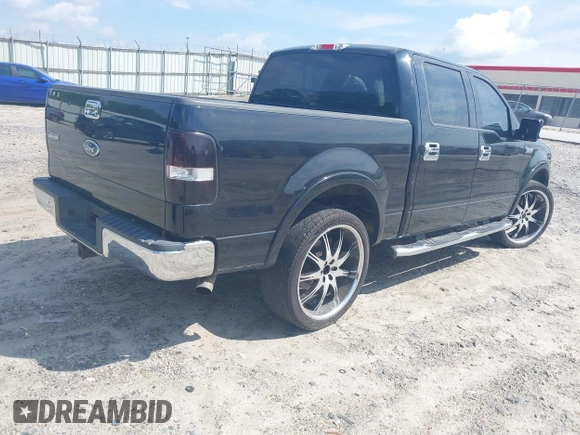 2004 Ford F-150 XLT z VIN 1FTPW12504KC30594, wystawiony jako IAAI lot #42464295 z przebiegiem 197 123 mil mil oraz . Historia ofert i sprzedaży dostępna na DreamBid. Obrazek 4.
