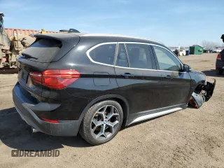 2019 BMW X1 xDrive28i with VIN WBXHT3C59K5L90348, listed as a Copart auction lot 48406515 with 66,292 mi miles and Salvage Title. Bid and sale history available at carsss.com. Image 3.