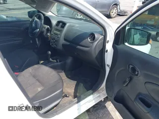 2016 Nissan Versa S with VIN 3N1CN7AP5GL844442, listed as a IAAI auction lot 42301448 with 106,325 mi miles and . Bid and sale history available at DreamBid. Image 5.