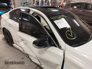 2018 Infiniti Q50 3.0t Luxe with VIN JN1EV7AR5JM436336, listed as a IAAI auction lot 41961435 with 87,671 mi miles. Bid and sale history available at carsss.com. Image 18.