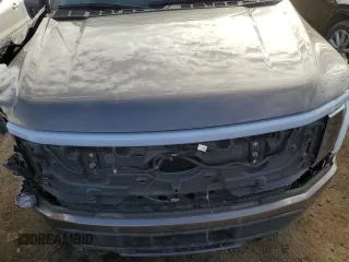 2023 Ford F-150 Lightning Pro с VIN 1FT6W1EV6PWG39428, выставлен на аукционе Copart как лот 46041815 с пробегом 3 396 миль миль и Списание • Salvage title. История ставок и продаж доступна на DreamBid. Изображение 12.