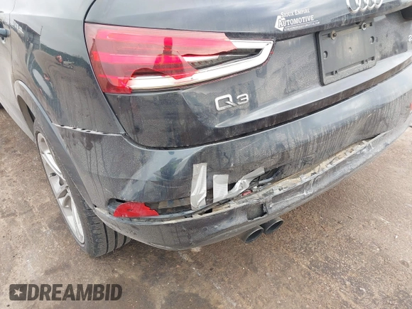 2015 Audi Q3 Prestige with VIN WA1GFCFS5FR009590, listed as a IAAI auction lot 41694903 with 164,193 mi miles and . Bid and sale history available at DreamBid. Image 6.