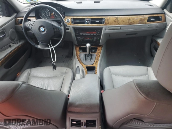 2006 BMW 3 Series 325xi с VIN WBAVD13576KV13702, выставлен на аукционе Copart как лот 59027025 с пробегом 113 083 миль миль и Списание • Salvage title. История ставок и продаж доступна на DreamBid. Изображение 8.