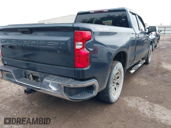 2020 Chevrolet Silverado 1500 LT with VIN 1GCRYDED3LZ169836, listed as a IAAI auction lot 41381881 with 98,804 mi miles. Bid and sale history available at carsss.com. Image 4.