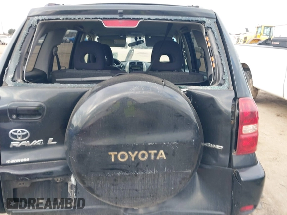2005 Toyota RAV4 with VIN JTEHD20V350044477, listed as a IAAI auction lot 41512810 with 213,660 mi miles. Bid and sale history available at carsss.com. Image 16.