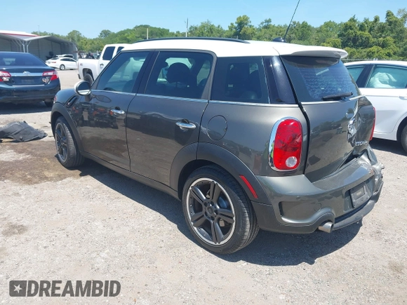 2012 MINI Countryman S z VIN WMWZC3C55CWL83472, wystawiony jako IAAI lot #42289981 z przebiegiem 101 812 mil mil oraz . Historia ofert i sprzedaży dostępna na DreamBid. Obrazek 3.