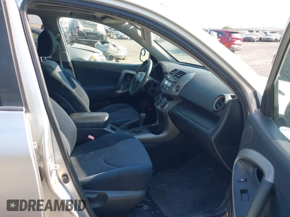 2006 Toyota RAV4 Sport with VIN JTMZD32V366019878, listed as a IAAI auction lot 42731562 with 169,704 mi miles and . Bid and sale history available at DreamBid. Image 5.
