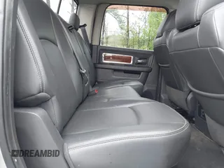 2010 Dodge 1500 SLT z VIN 1D7RB1CT5AS203992, wystawiony jako IAAI lot #41931671 z przebiegiem 122 831 mil mil oraz . Historia ofert i sprzedaży dostępna na DreamBid. Obrazek 8.