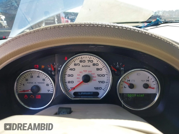 2005 Ford F-150 XLT with VIN 1FTPW12525KF04265, listed as a IAAI auction lot 41863650 with 215,895 mi miles. Bid and sale history available at carsss.com. Image 7.