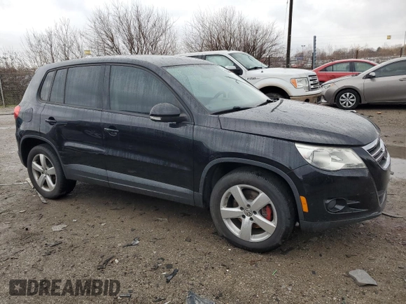2010 Volkswagen Tiguan with VIN WVGCV7AX3AW001513, listed as a Copart auction lot 83395474 with 147,203 mi miles and Clean Title. Bid and sale history available at DreamBid. Image 4.
