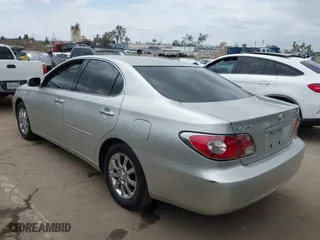 2003 Lexus ES 300 with VIN JTHBF30G736004651, listed as a IAAI auction lot 42082023 with 221,653 mi miles. Bid and sale history available at carsss.com. Image 3.