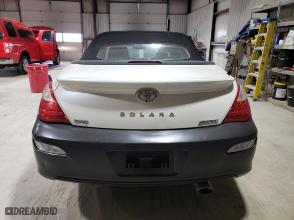 2008 Toyota Camry Solara SE with VIN 4T1FA38P18U140746, listed as a Copart auction lot 52743735 with 186,927 mi miles and Clean Title. Bid and sale history available at carsss.com. Image 6.