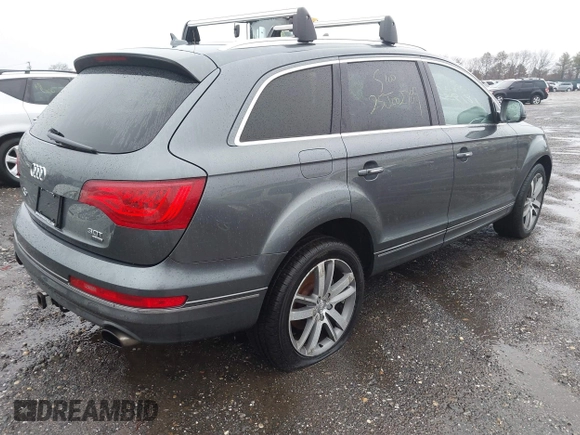 2015 Audi Q7 3.0T Premium Plus with VIN WA1LGAFE7FD013891, listed as a IAAI auction lot 41819325 with 999,999 mi miles. Bid and sale history available at carsss.com. Image 4.