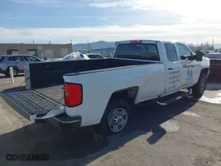 2019 Chevrolet Silverado 2500HD Work Truck with VIN 2GC2CREG1K1135926, listed as a IAAI auction lot 41614989 with 91,587 mi miles. Bid and sale history available at carsss.com. Image 4.